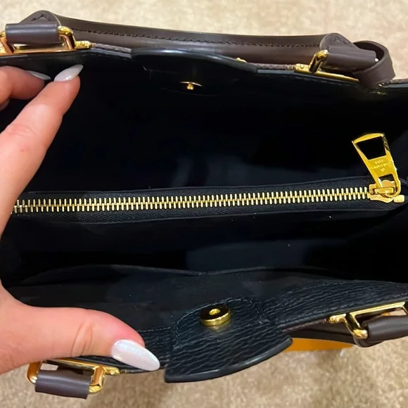 Louis Vuitton purse - Picture 5 of 12